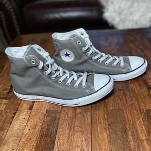 Converse Chuck Taylor High Tops - Mens